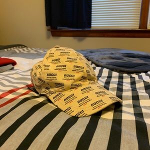 Gucci Red Logo Invite Print Canvas Baseball Hat.